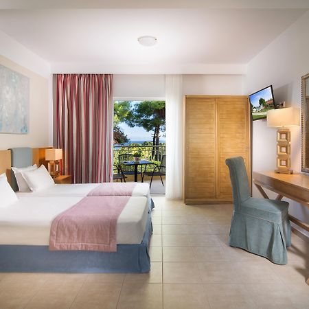Alkion Hotel 크리오피지 외부 사진